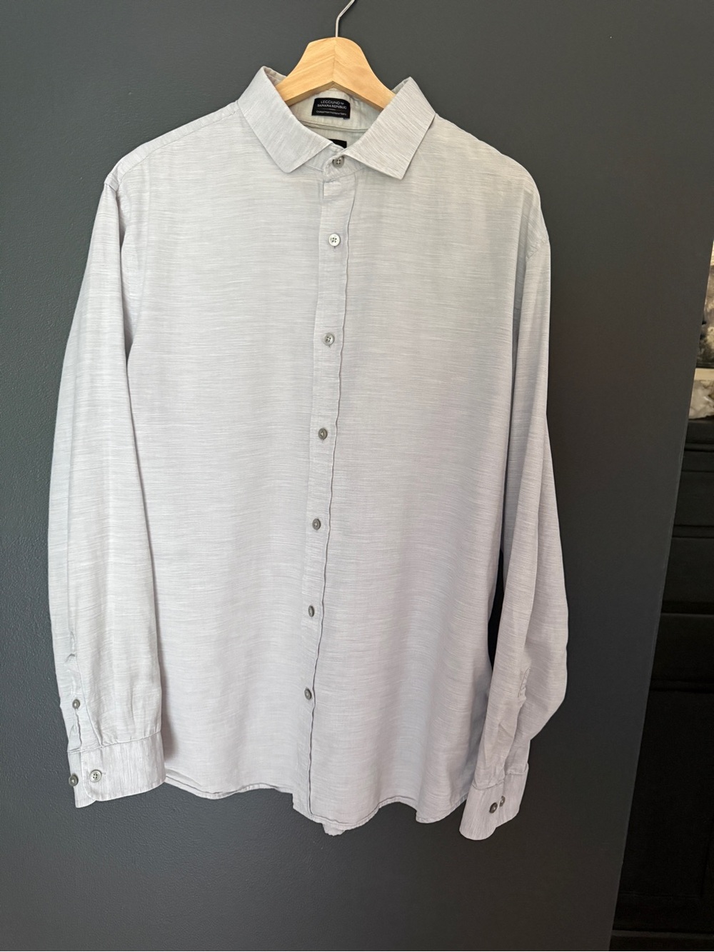 Leggiuno/Banana Republic Light Gray Men's Italian Fabric Buttondown XL slim fit